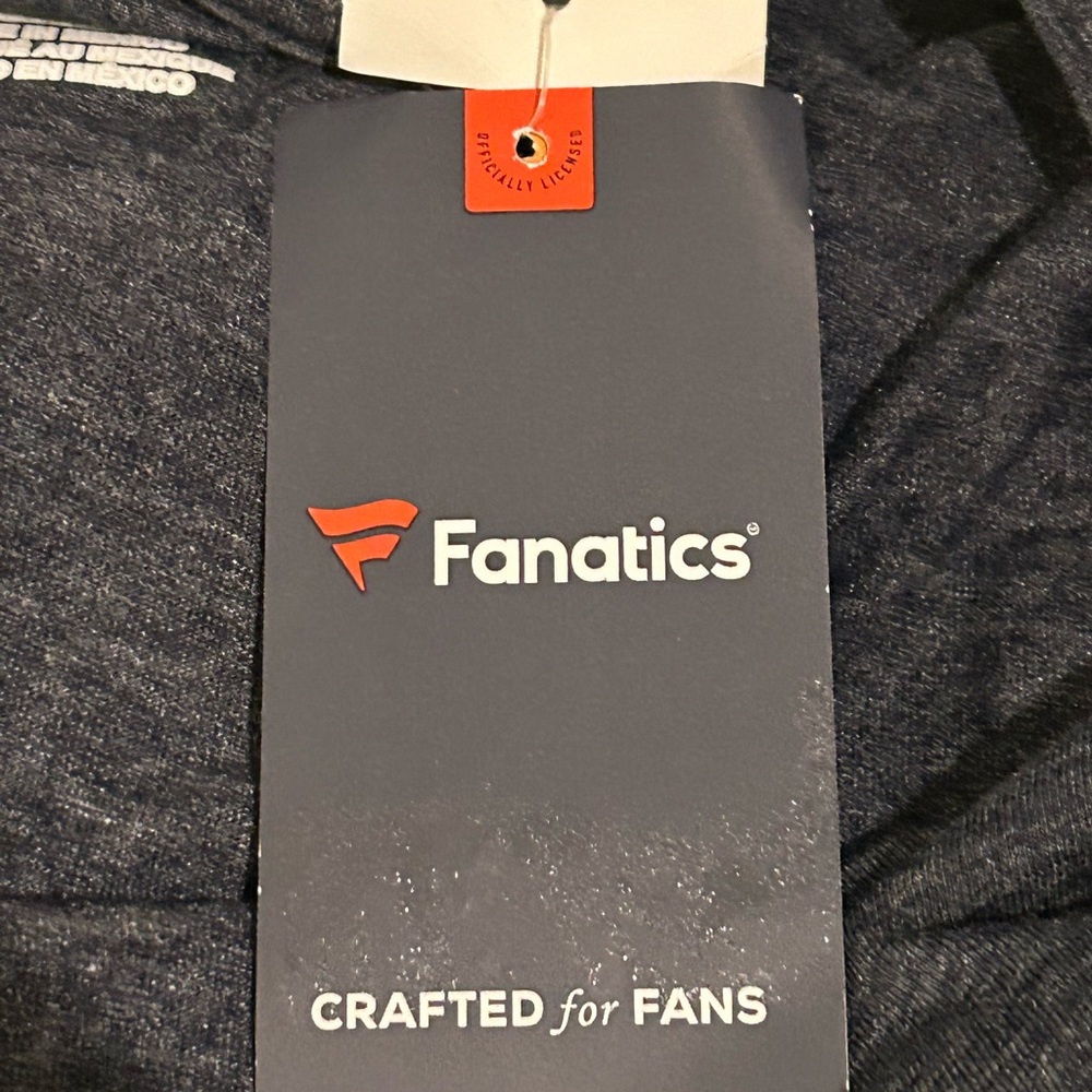 NEW Fanatics Pittsburgh Penguins T-Shirt Size Small Navy Blue - NWT - $30 Retail - Picture 6 of 9